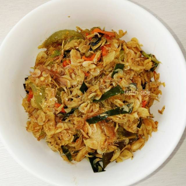 Gambar Entri