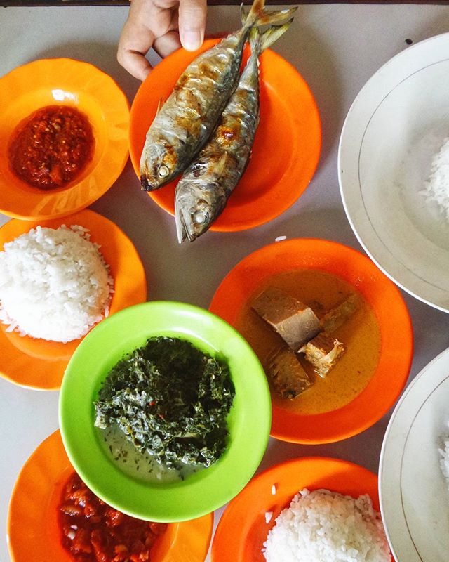 Gambar Entri