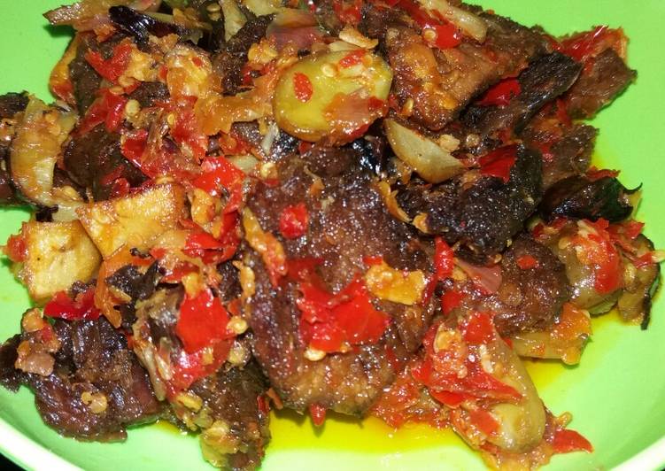 Gambar Entri