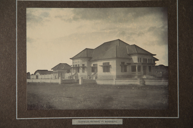 Gambar Entri